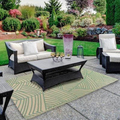  Northlight 4' X 6' Green And Beige Leaf Design Rectangular Outdoor Area Rug