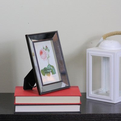  Northlight 4" X 6" Silver Studded Glass Mirror Encased Photo Picture Frame