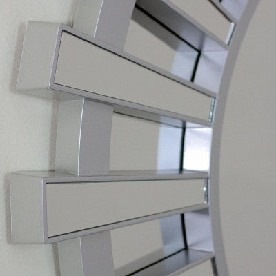  Northlight 25.5" Matte Silver Sunburst Round Wall Mirror