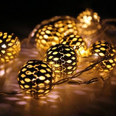  Northlight Battery Operated Metal Ball Christmas Lights - Warm White LED - 6.25' Clear Wire - 10ct