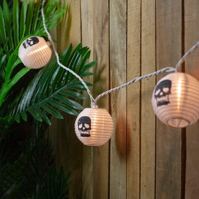  Northlight 10-Count White And Black Skull Paper Lantern Halloween Lights, 8.5ft White Wire