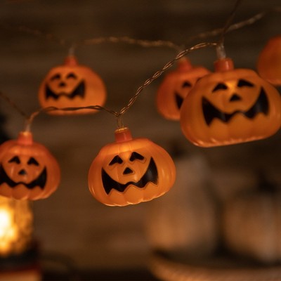  Northlight 10 Ct LED Pumpkin Halloween Warm White Light Set - 4' Clear Wire